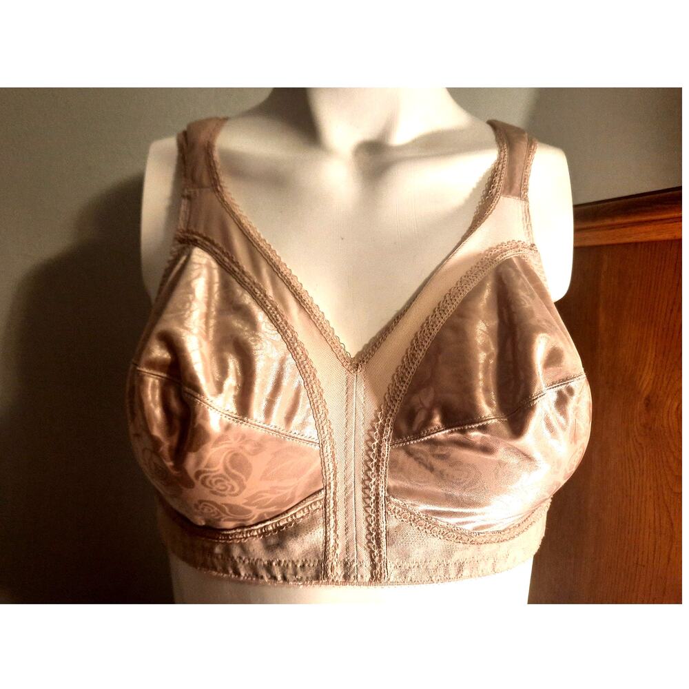 Playtex 18 Hour 38C Wireless Comfort Bra Nude Jacquard Full Coverage Support
